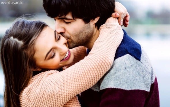 These are the Signs which indicates that your Boyfriend is a Womanizer