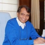 Commerce Minister listen businessmen join 37 places through video conferencing