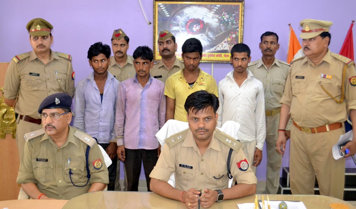 Four Intruder Vehicle Thieves Arrested