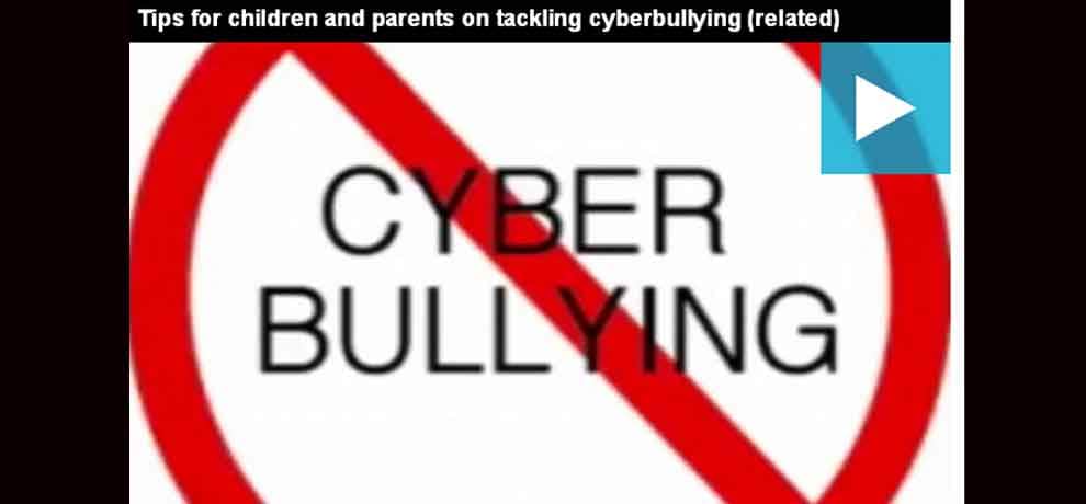 School going girls are cyber bullying on social media reality is horrible 