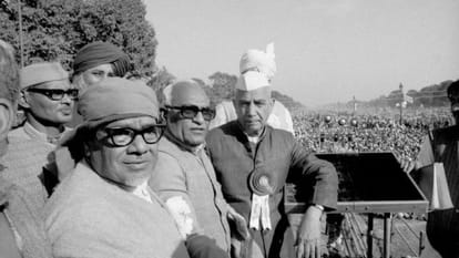 One Justice Sinha, who could not bow down Indira Gandhi