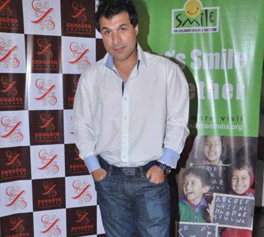 monday flashback kader khan son sarfaraz khan running acting academy