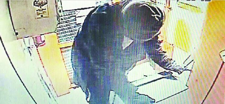 Try to rob the ATM