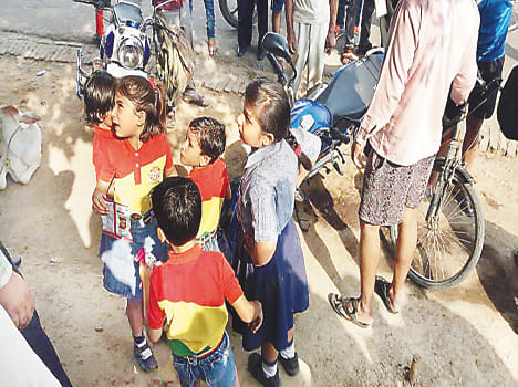 School van injured in ditch, injured three children