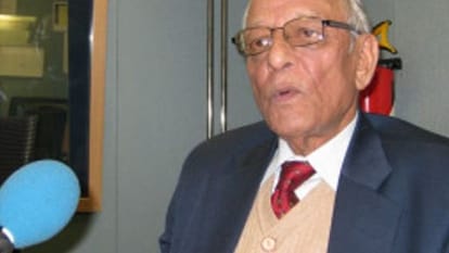 In the battle of 1971, Admiral Nanda completed his promise, and did so, Karachi was "devastated"