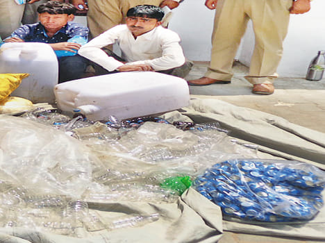 Akbarpur caught in fake liquor making factory
