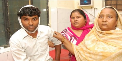 Yogiraj does not stop crime, dabangas attacked with sharp weapon, Seven wounded