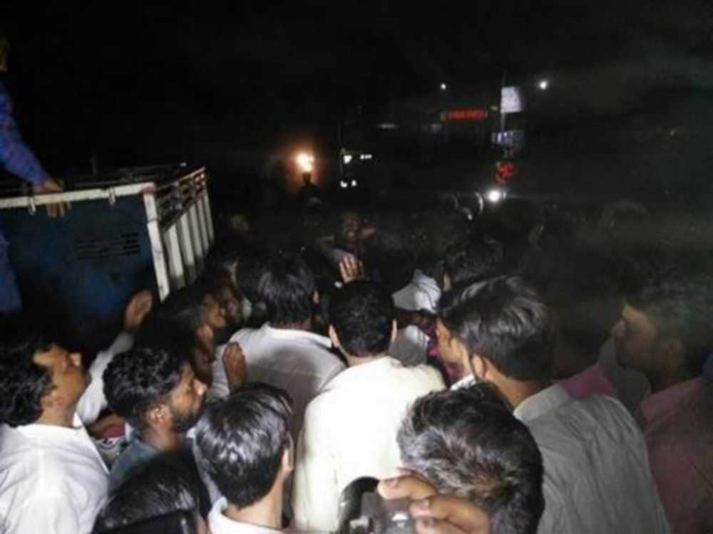 photos of road accident in jaspur