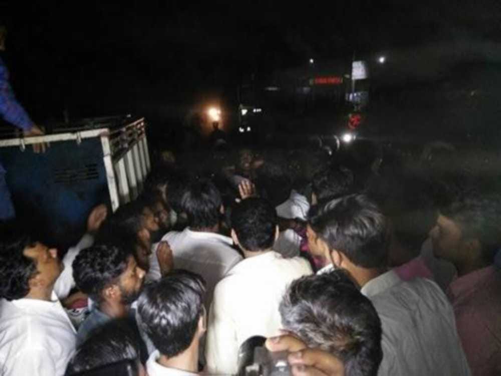 photos of road accident in jaspur