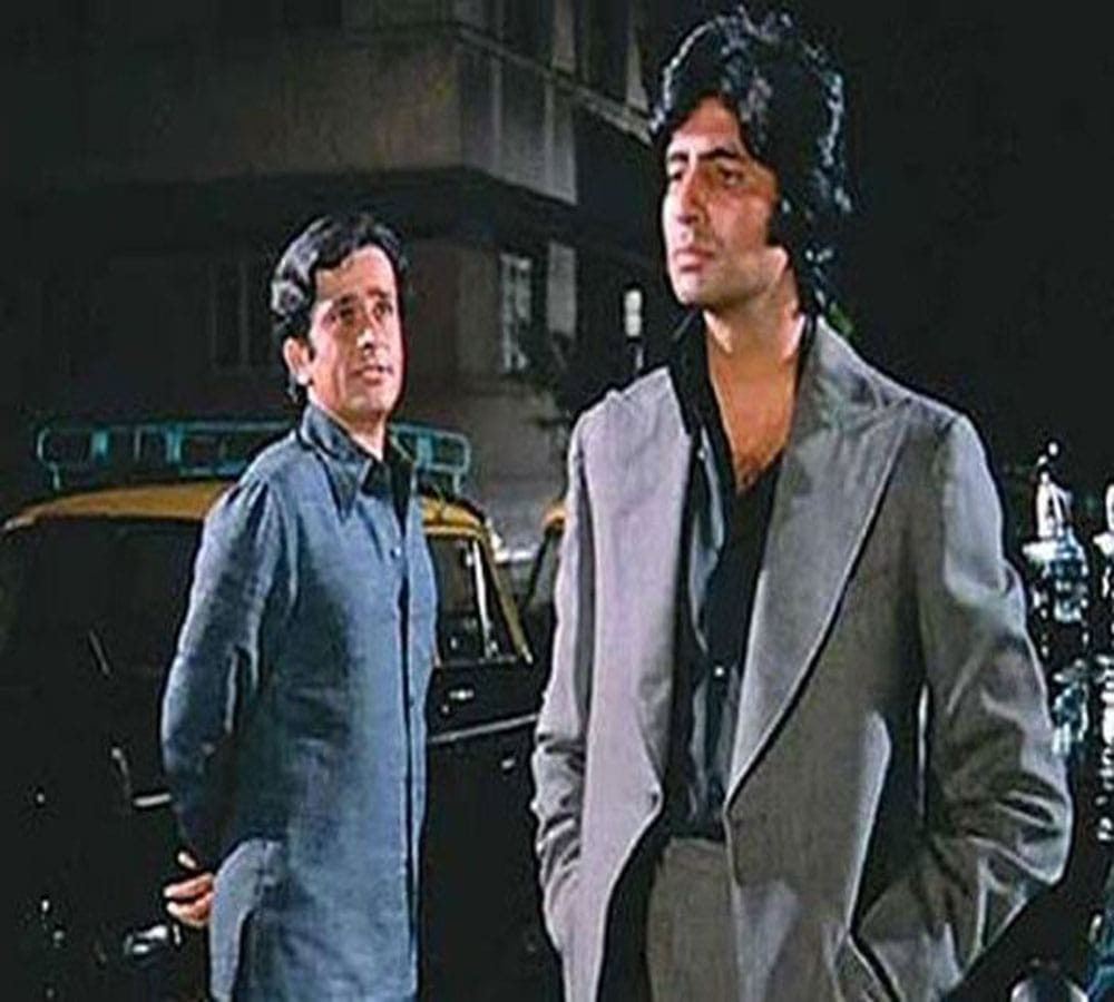 Amitabh Bachchan and Shashi Kapoor film deewaar complete 45 years