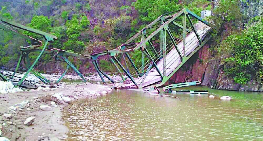 Remove the debris of Nauliasacra bridge, make alternate arrangements