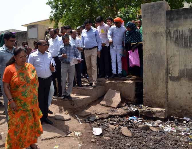 cm in karauli in programme of apna zila apni sarkar