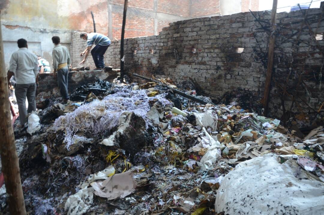 fire accident in lucknow in kgmc and central academy