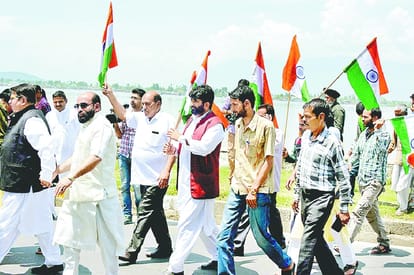 Modi Army launches tiranga yatra in kashmir