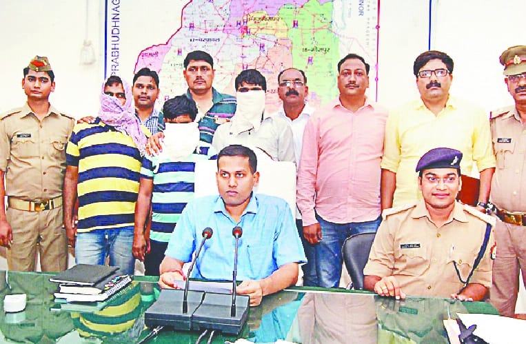 Three inter-state gangsters arrested
