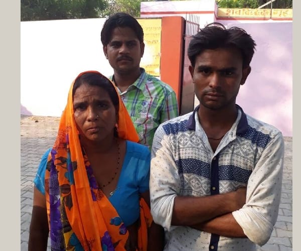 lovers dead body found in sharda canal barabanki
