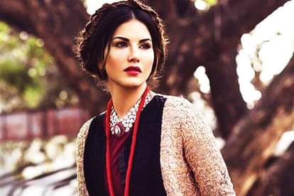 INTERESTING AND UNKNOWN FACTS ABOUT SUNNY LEONE