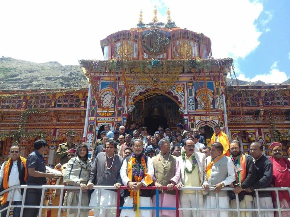 suresh prabhu reach badrinath today