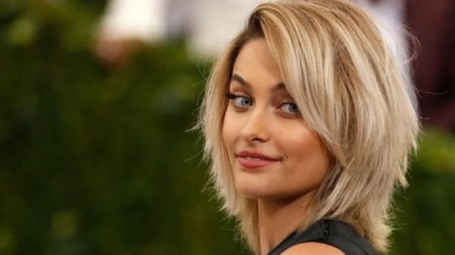paris jackson daughter of michael jackson posted topless photo with reasonable caption