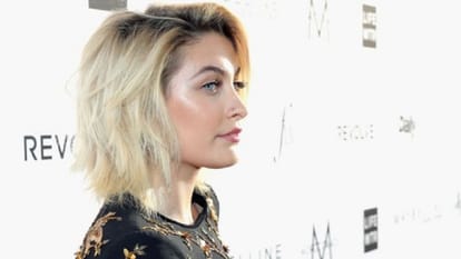 paris jackson daughter of michael jackson posted topless photo with reasonable caption