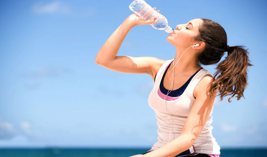 This monsoon these beauty tips will make you tension free from dry skin