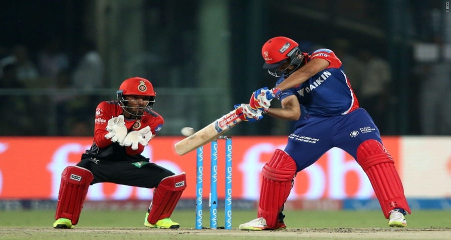 4 arrest for ipl gambling