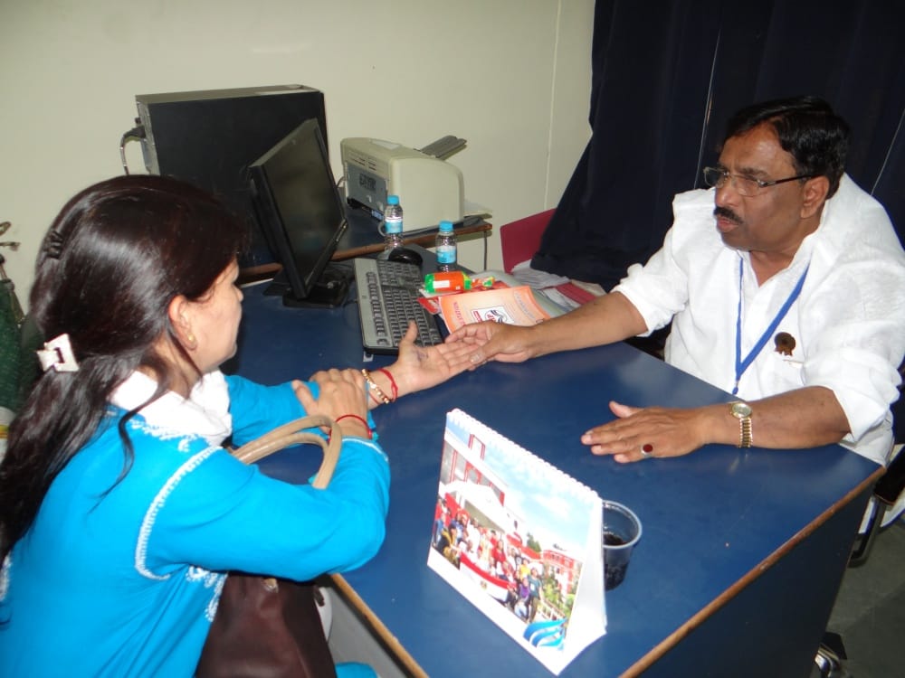 pics of jyotish mahakumbh dehradun