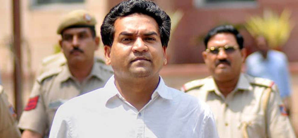 kapil mishra leaked a mail on twitter, in which these allegations were put on aap leaders