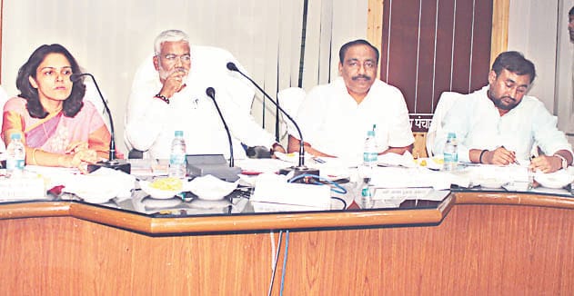 379 crores of development in the district