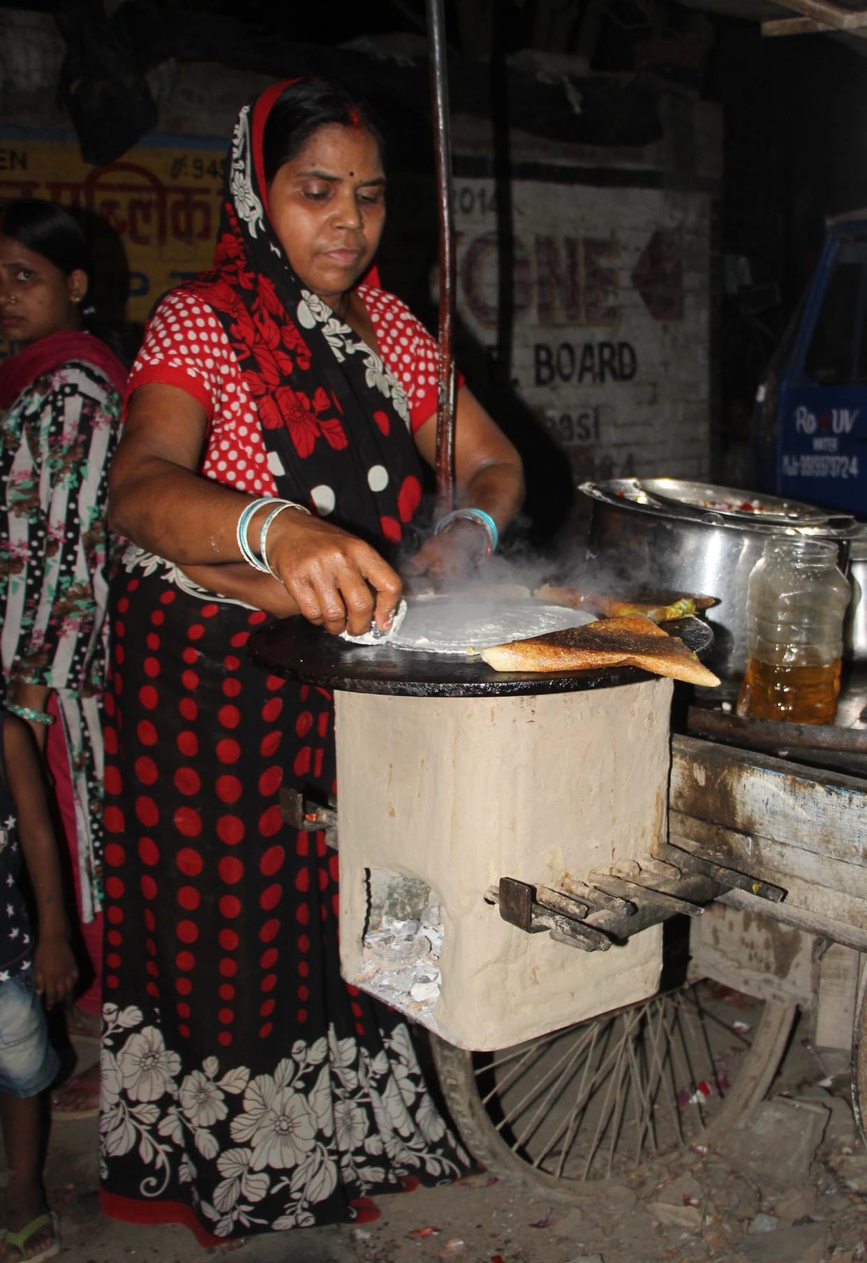 Mother's Day Special: A mother fulfilling daughters' arman by fighting with troubles