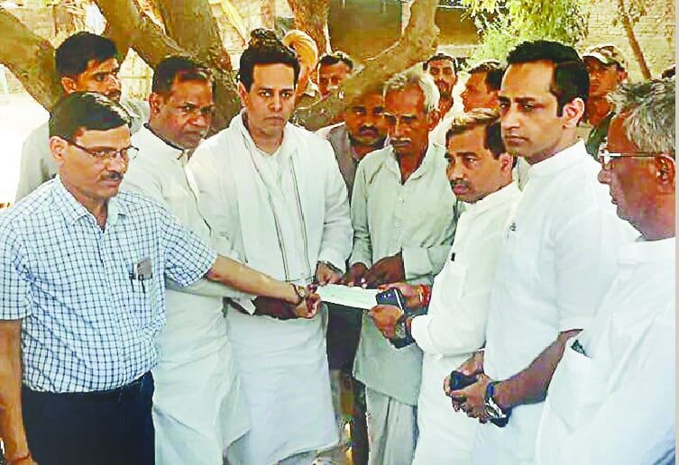 Financial Assistance to victims of Shabirpur incident
