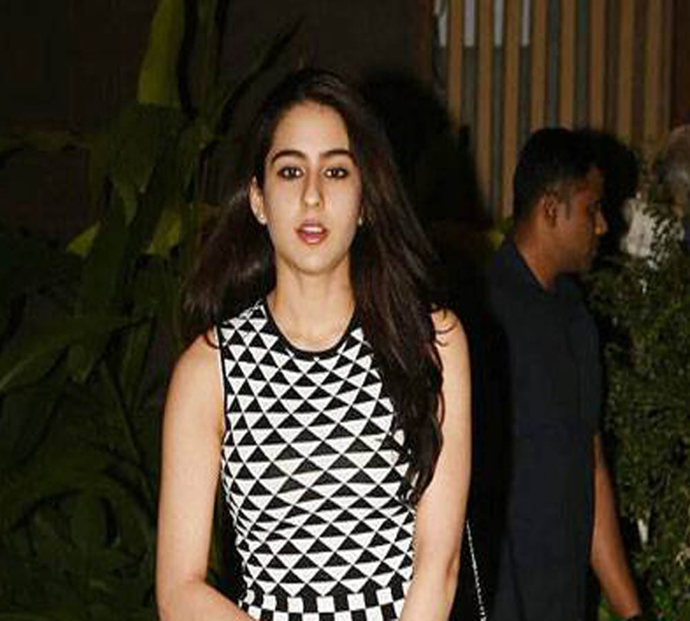 saif ali khan daughter sara ali khan first time post photo in bikini