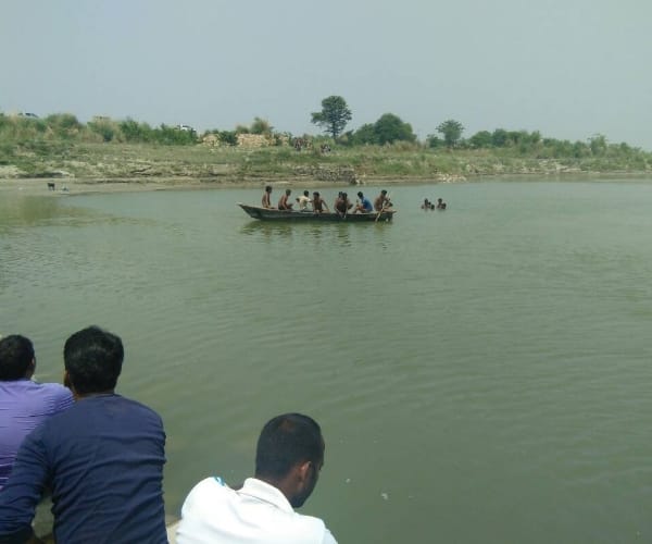  two man drowned in sarayu in faizabad.