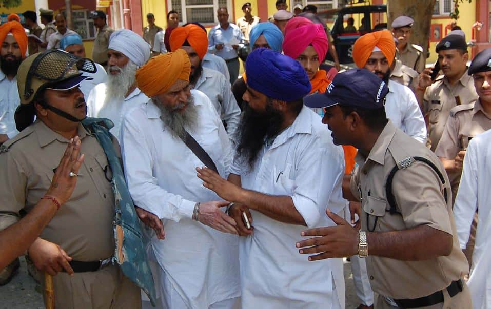 24 sikh arrested for protest in haridwar