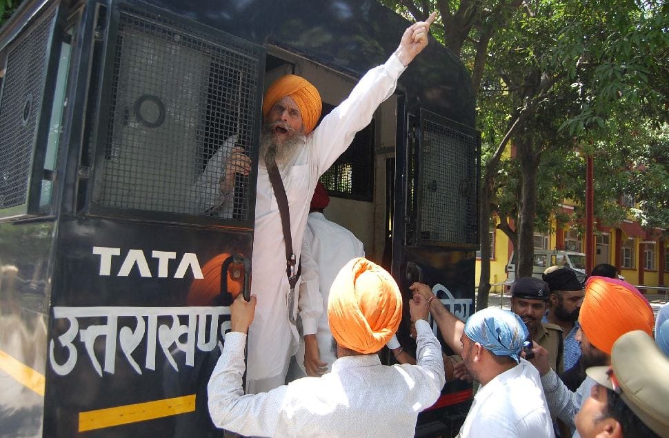 24 sikh arrested for protest in haridwar