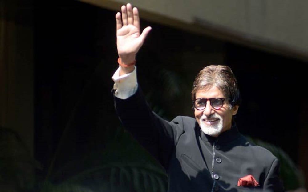 amitabh bachchan best smile for his daughter shweta nanda