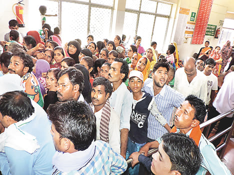 Police called for mob control in district hospital