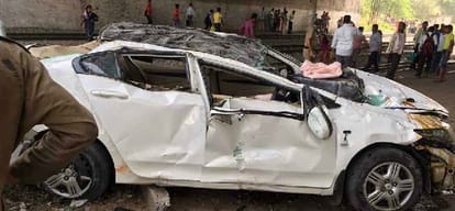 police inquiring car accident in and death of three students in noida
