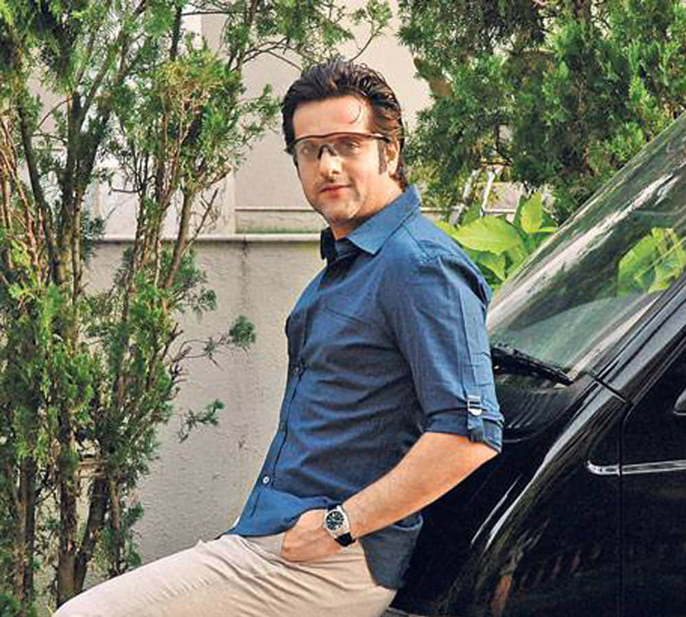 Fardeen Khan Birthday Spl: Fardeen Khan is away from films for years, still owns crores