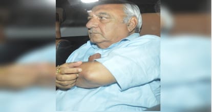 CBI questions BS Hooda over Manesar land scam