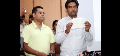aap crisis: all developments and updates in kapil mishra fast and reaction towards it