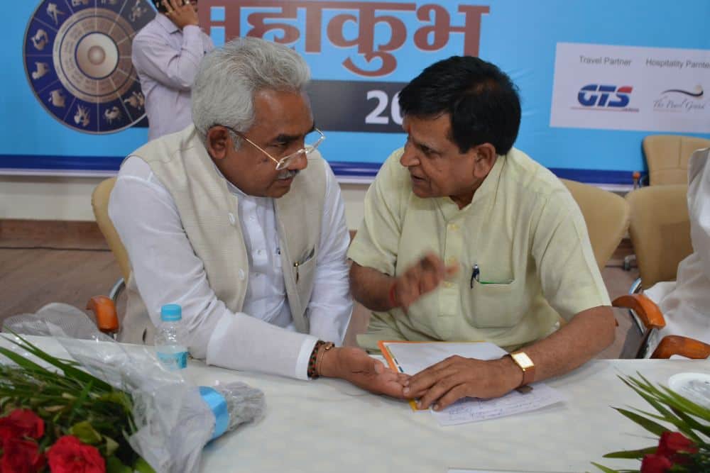 Urban Development Minister Madan Kaushik has shown his hand to astrologer
