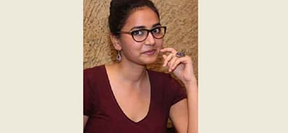 fashion designer attacked in delhi 