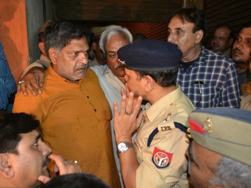 fear in mathura after loot murder and dacoity