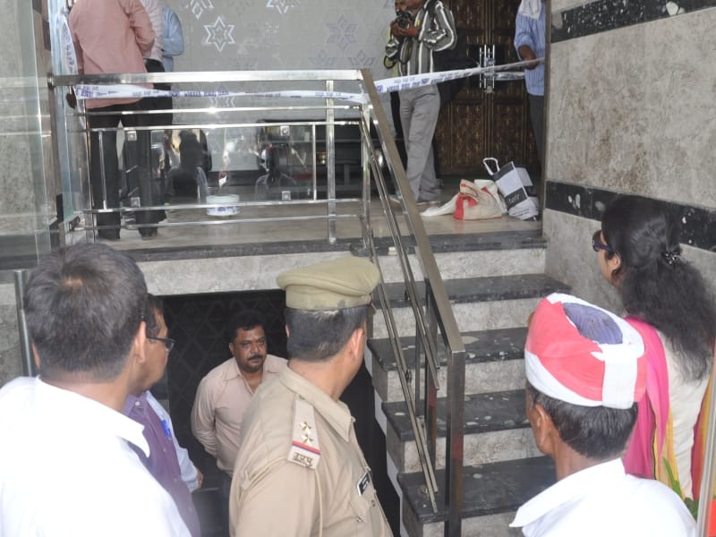 hotel jodha the great sealed in agra