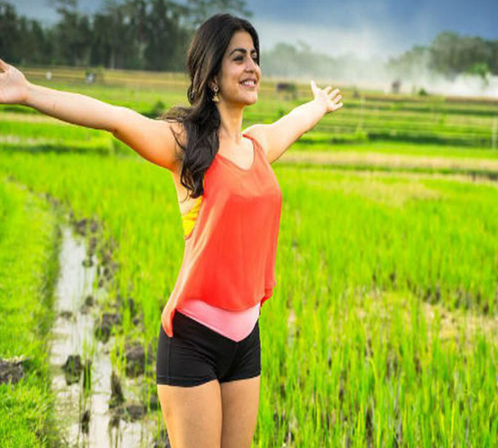'Ishq Vishk' actress Shenaz Treasury back in Mumbai, to be seen in 'Munna Michael' with Tiger Shroff