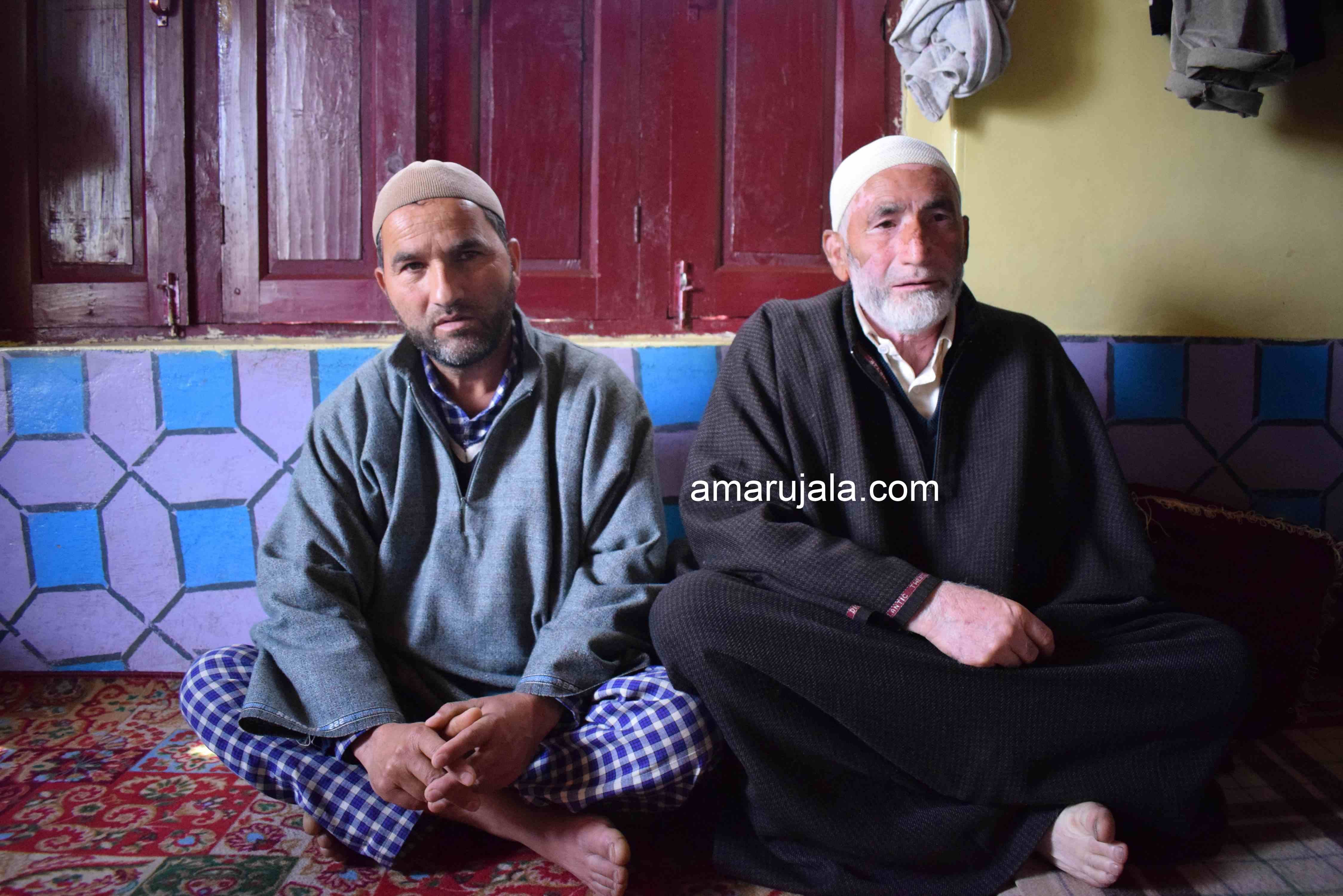 Umar Fayaz father speaks with amar ujala