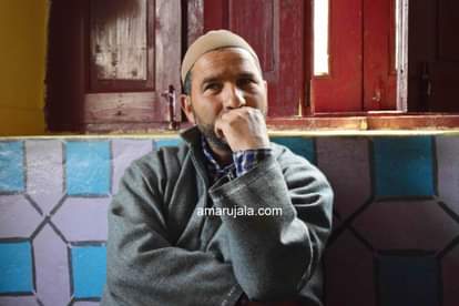 amar ujala reaches to family of umar fayaz