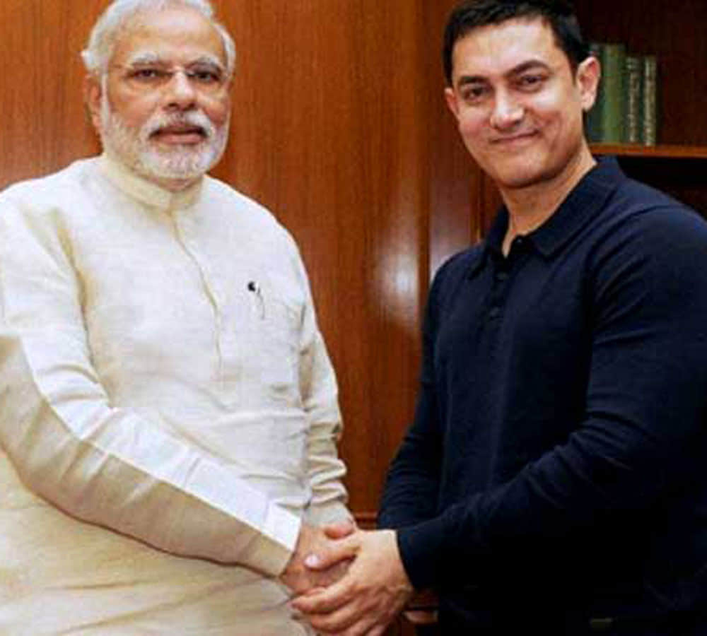 pm narendra modi birthday know his favourite bollywood stars
