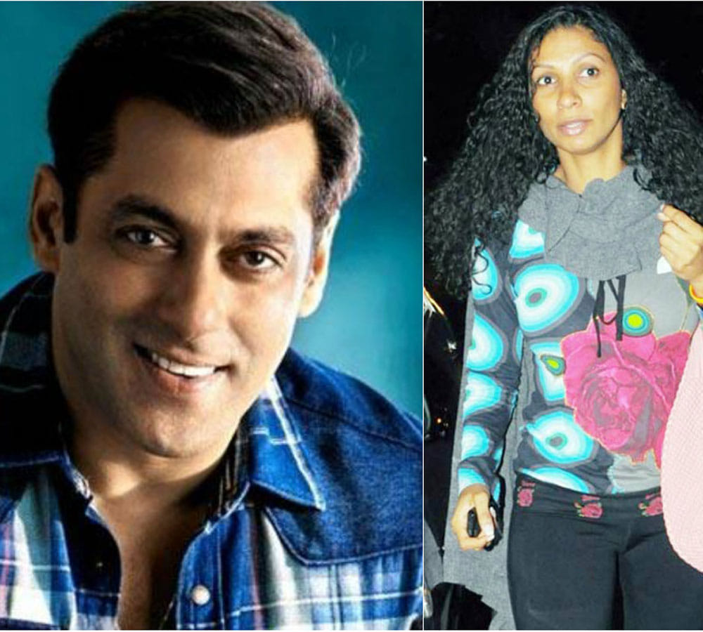 Salman Khan Ex-Manager Reshma Shetty Doing At Shah Rukh Khan’s Mannat
